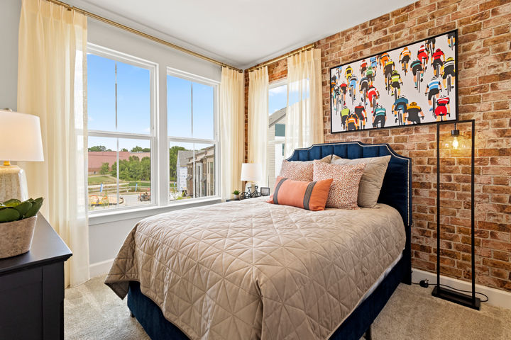 Gateway West in Hyattsville, MD Offering up to 5 Bedrooms