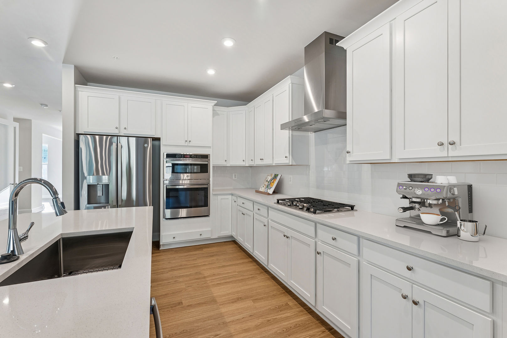 Gourmet Kitchen with Double Oven