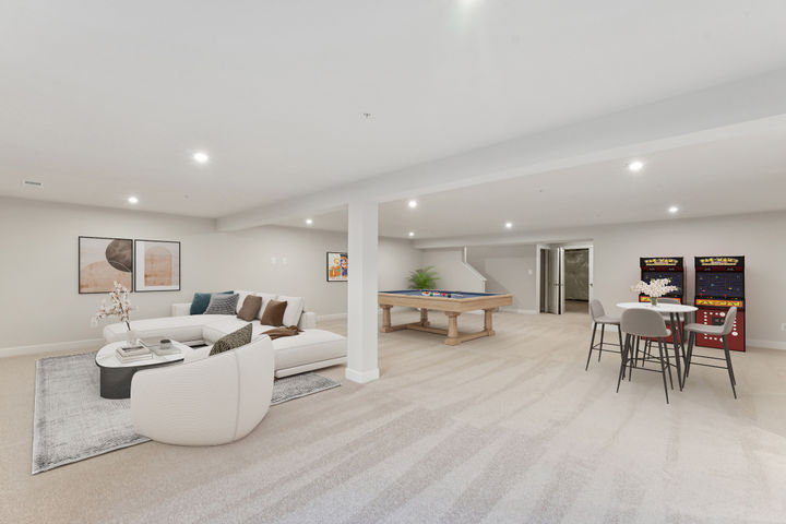 Finished Basement with Recreation Room