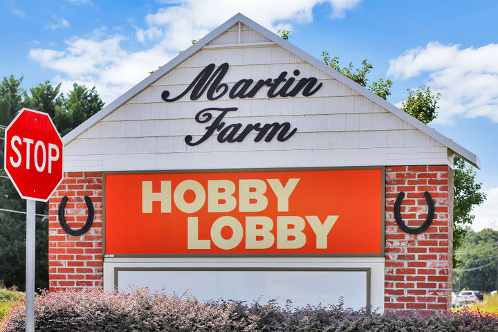 Martin Farms Shopping Center