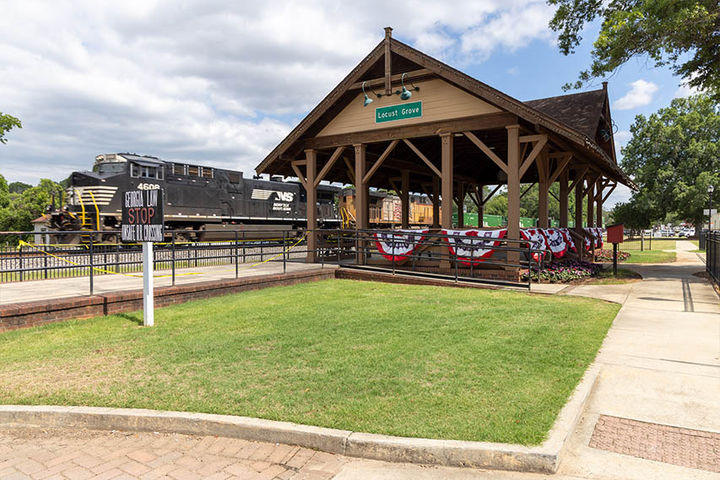 Locust Grove Train Viewing Platform