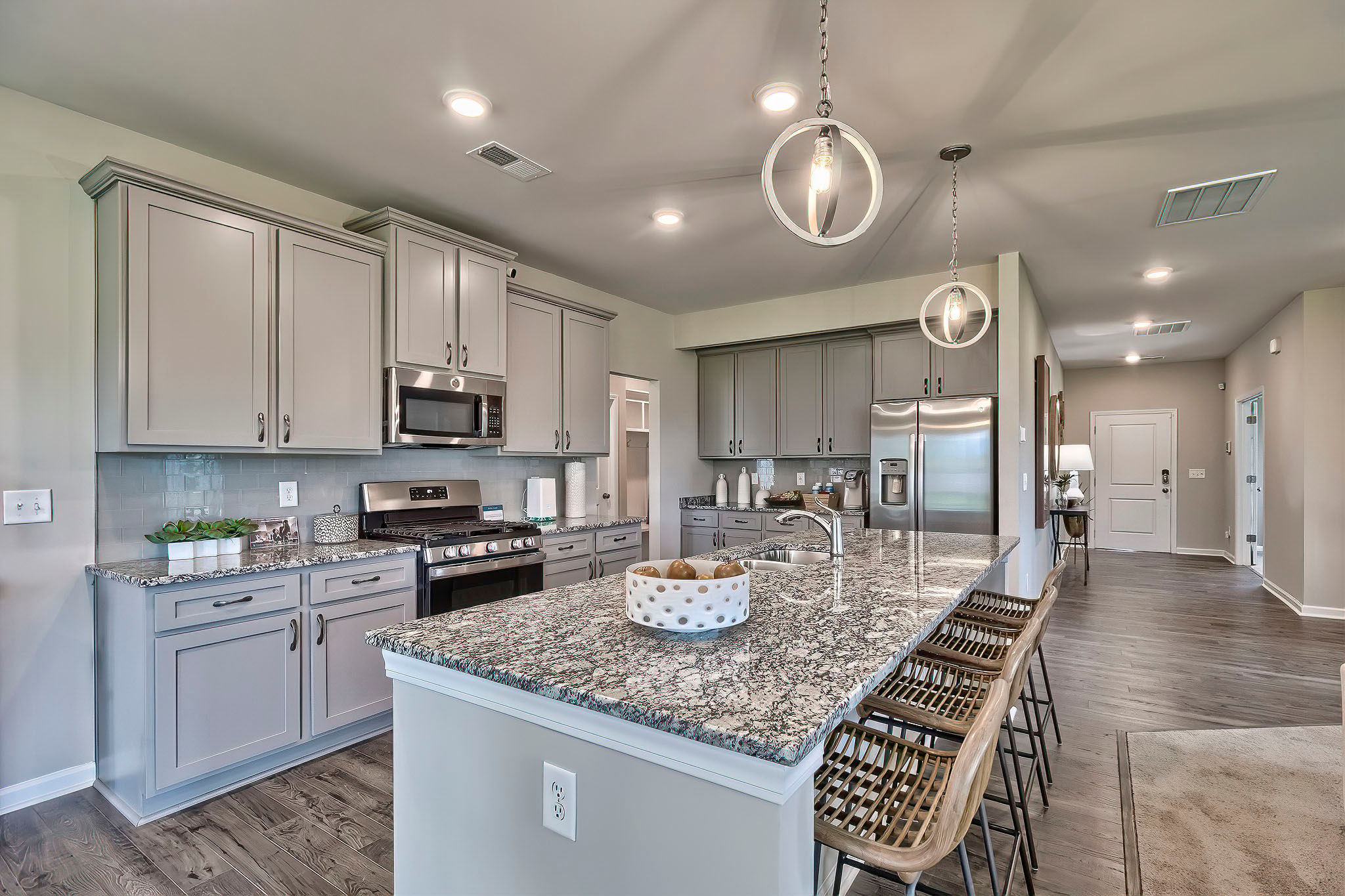 Gather, cook and create in style in this spacious kitchen with update appliances