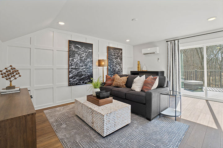 loft level staged as second family room