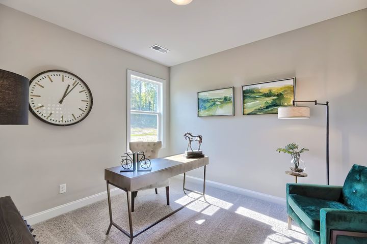 Turn an Extra Bedroom into a Home Office at River Shoals