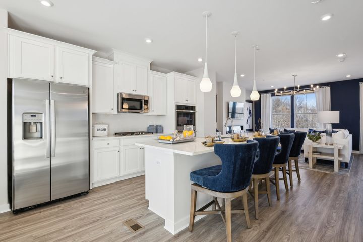 Kitchen with Island Seating