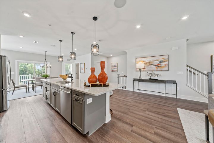 open kitchen to family room and dining room