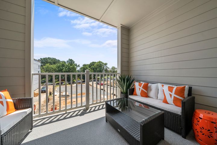 outdoor living space on balcony