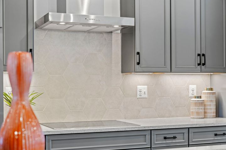 tile backsplash