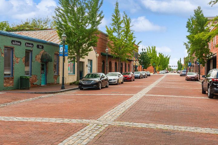 Tavern Hill in North Augusta, SC Live Near Downtown Augusta