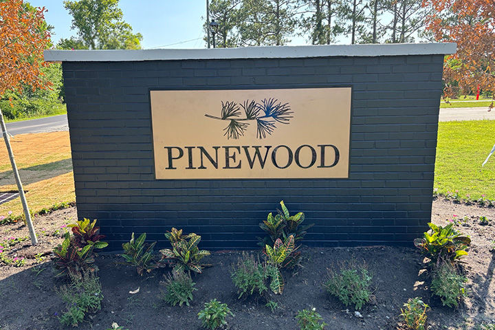 neighborhood entrance sign