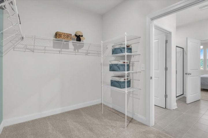 walk in closet
