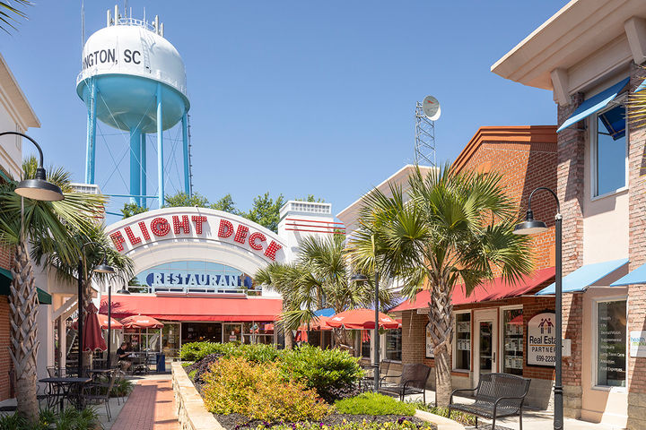 Shoppes at Flight Deck Center