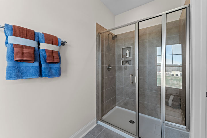 tile shower with seat