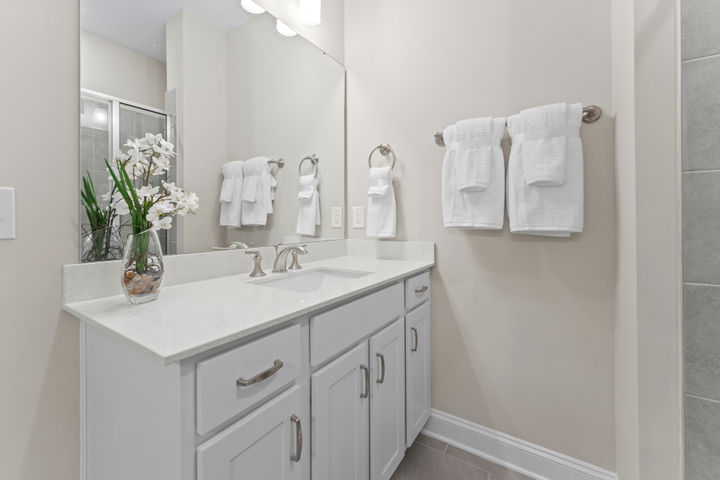 primary bath with second vanity