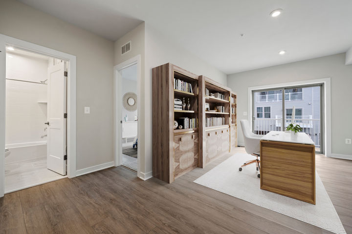 Upper Level Flex Room