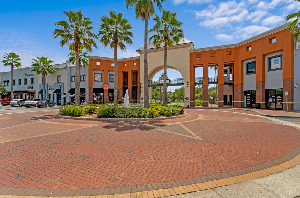 Nearby Shopping Center