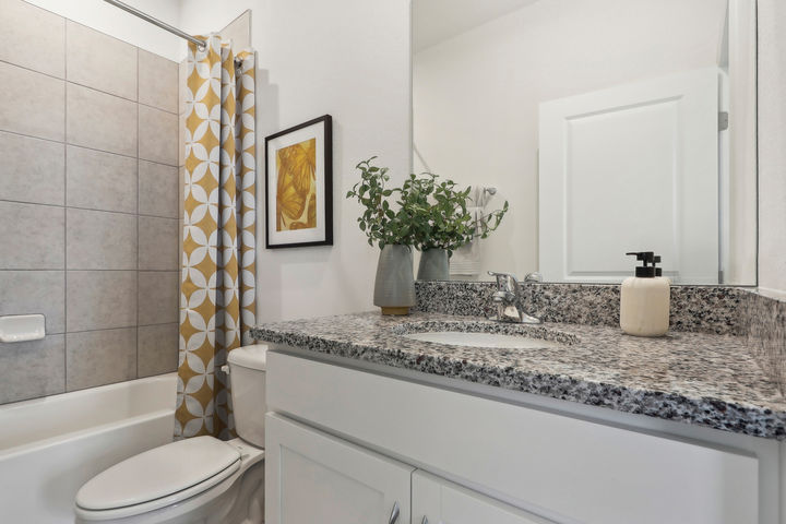 Ensuite Bathroom of The Webber at Wynnstone