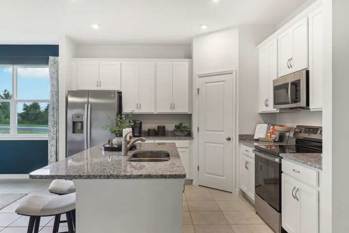 Kitchen with Sitting Area of The Webber at Wynnstone