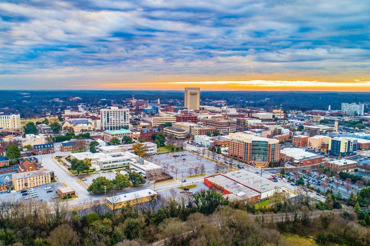 25 minutes to Downtown Spartanburg