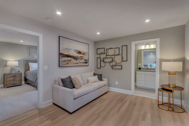 Upper Level Flex Space