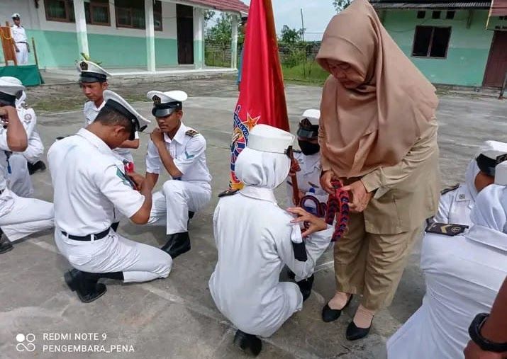 Kebersamaan Staf Batalyon