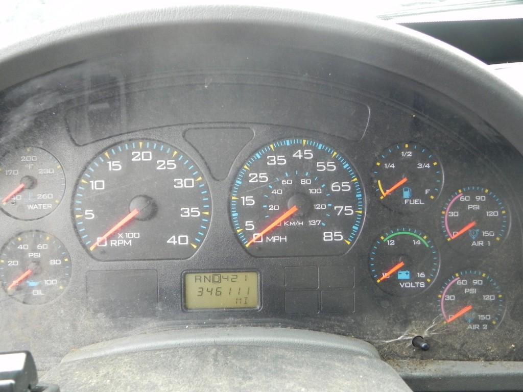 2005 International 4300SBA Van Truck