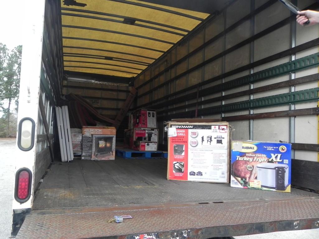 2005 International 4300SBA Van Truck