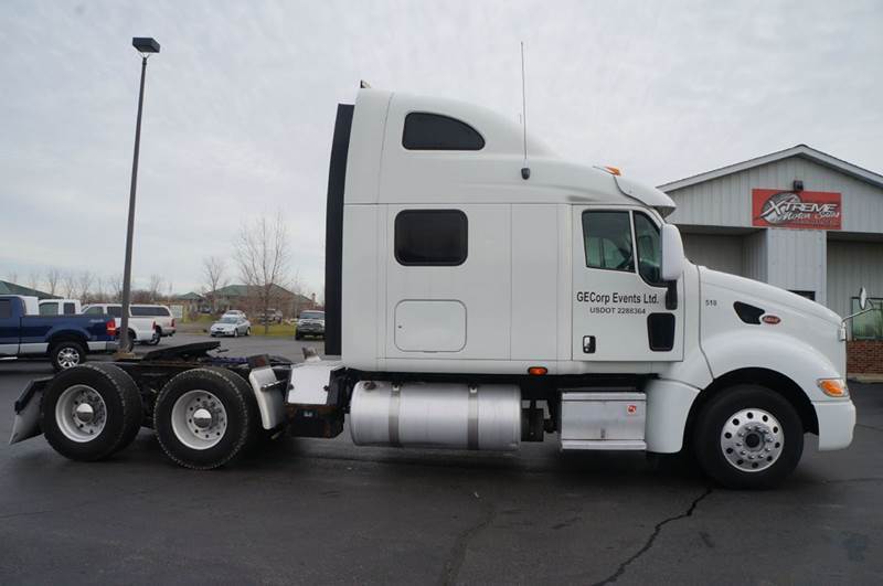 2007 Peterbilt Tractor C 15 Automatic Sleeper Cab