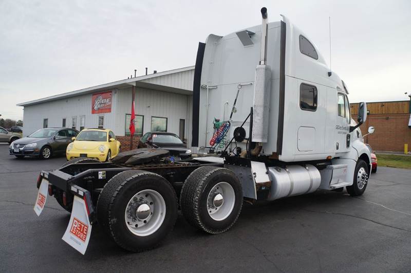 2007 Peterbilt Tractor C 15 Automatic Sleeper Cab