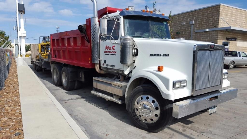 2009 Western Star 4900fa dump truck