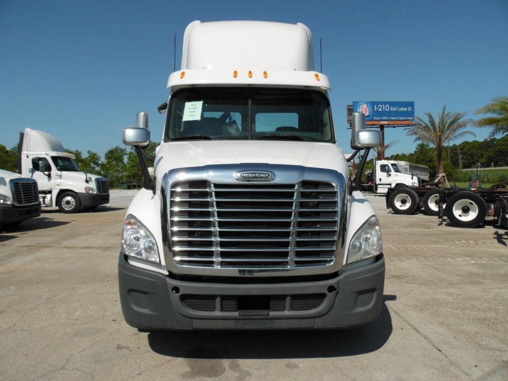 2011 Freightliner CA125 Cascadia