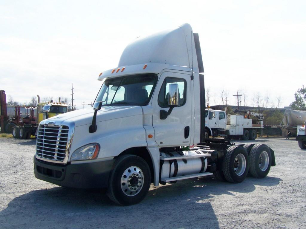 2012 Freightliner CA125 Cascadia