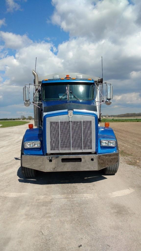 1998 Kenworth T800 Dump Truck