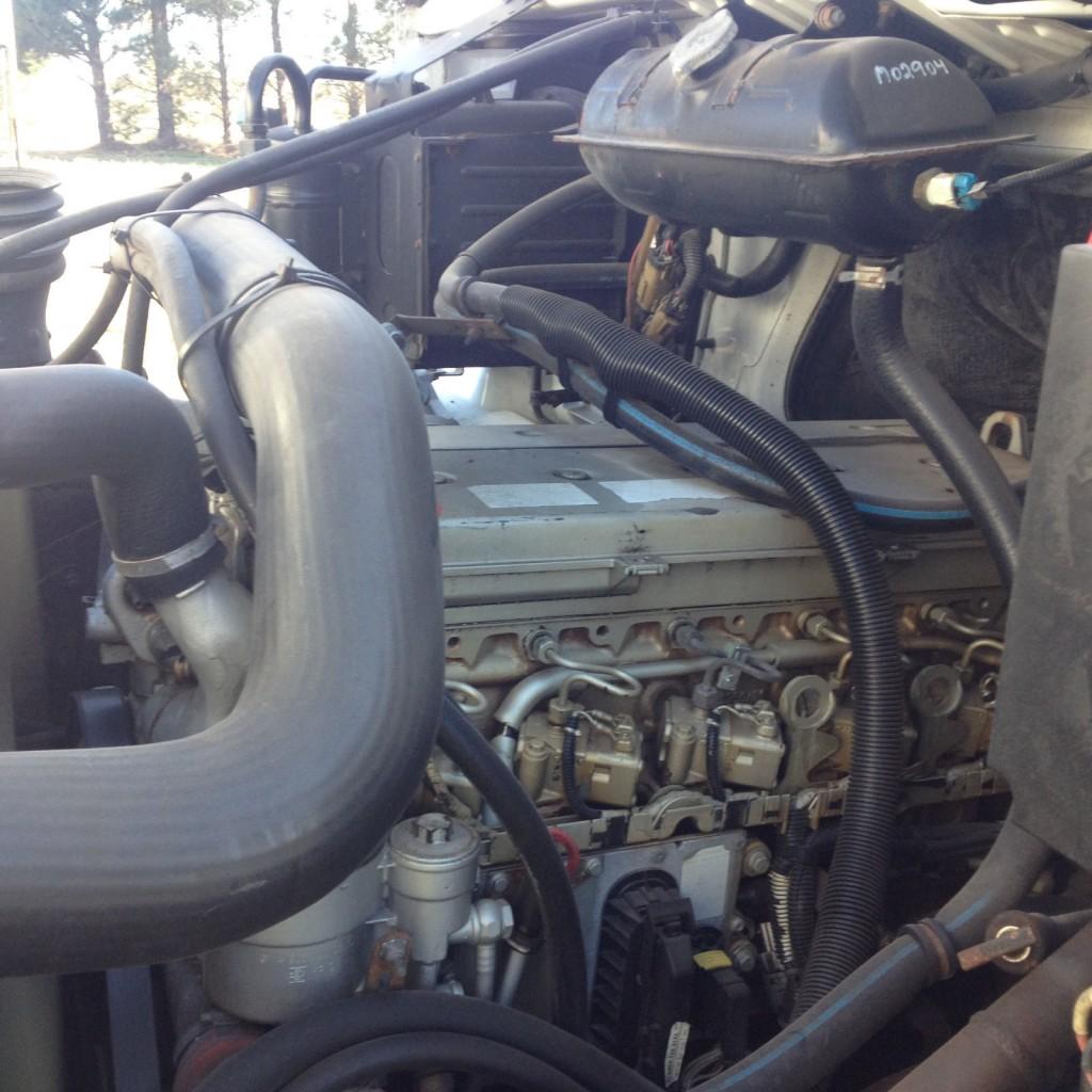 2003 Sterling Acterra Medium Duty 24′ Box Truck with Lift Gate