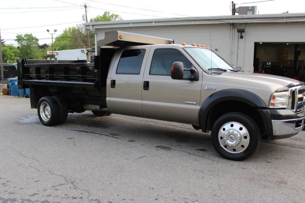 2006 Ford f 550 Crewcab with Brand new dump body