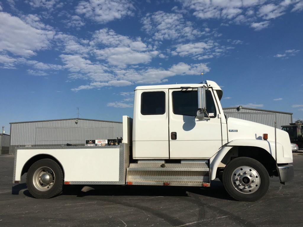 2002 Freightliner FL60 Extended Cab Truck