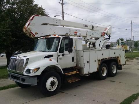 2003 International 4700 Bucket / Boom Truck for sale
