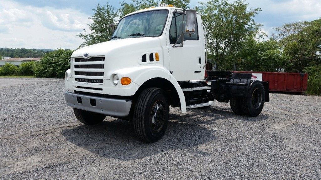 2005 Sterling A 9500