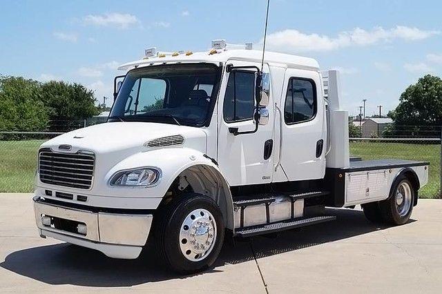 2007 Freightliner M2 Business Class Truck