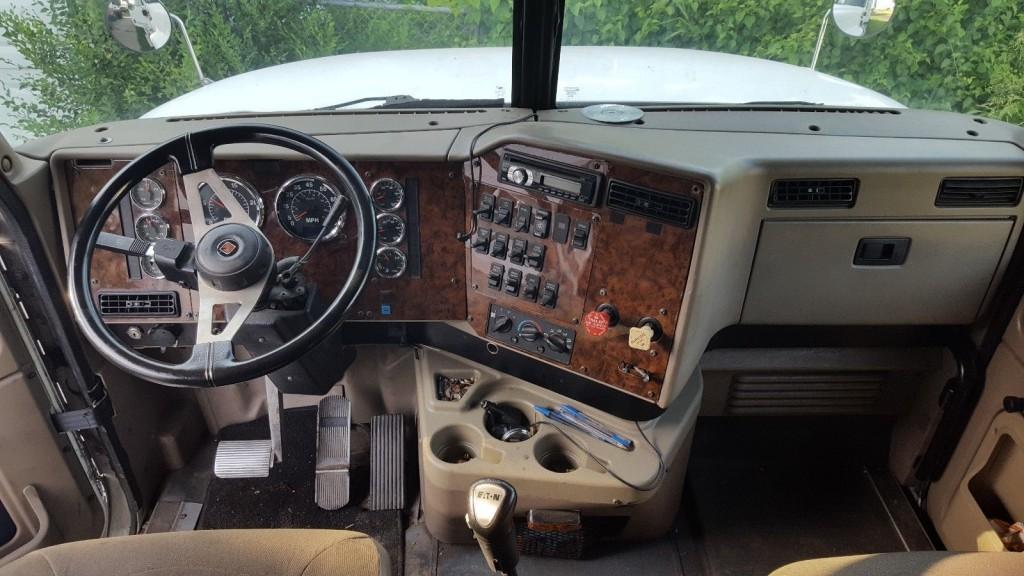 2007 International 9400i Truck