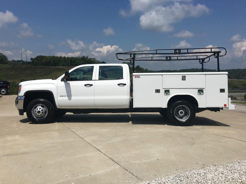 2015 GMC 3500 HD Utility Truck