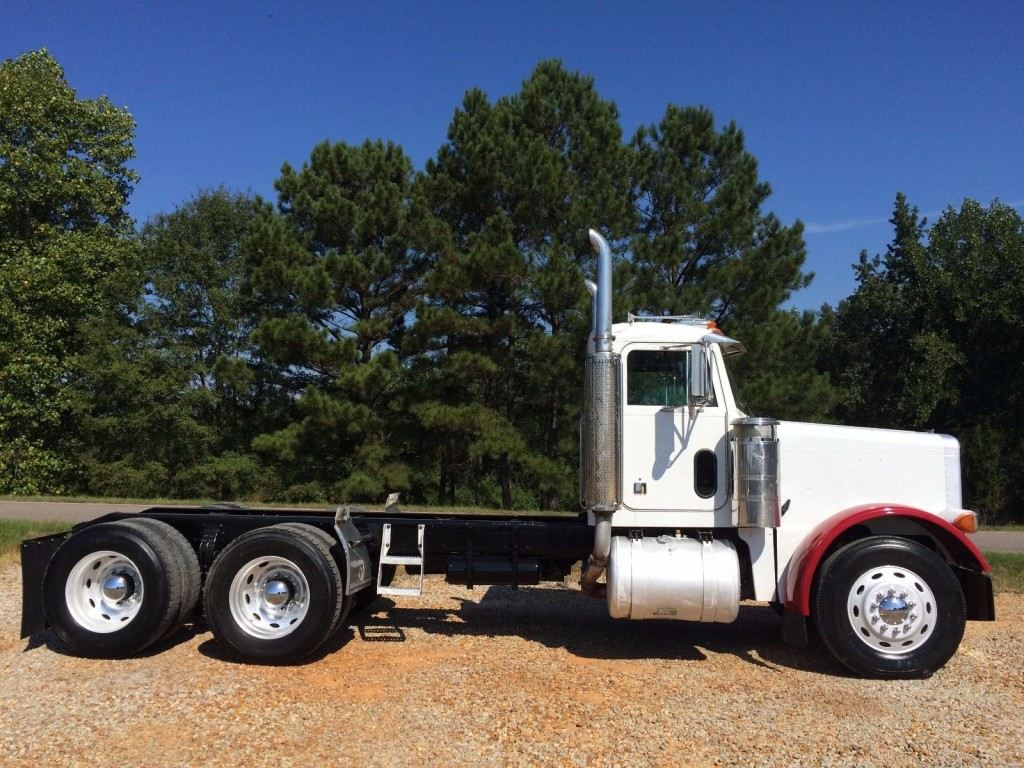1994 Peterbilt 379 truck