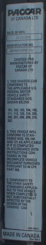 2004 Peterbilt 330 truck