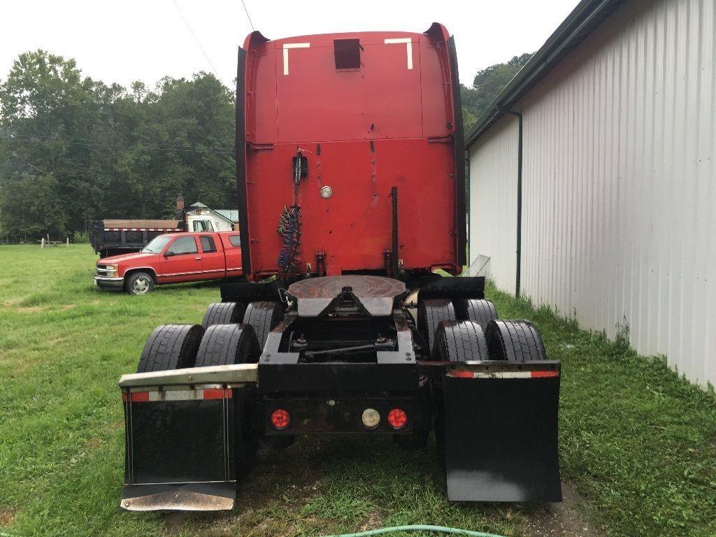 2007 Peterbilt 387 truck