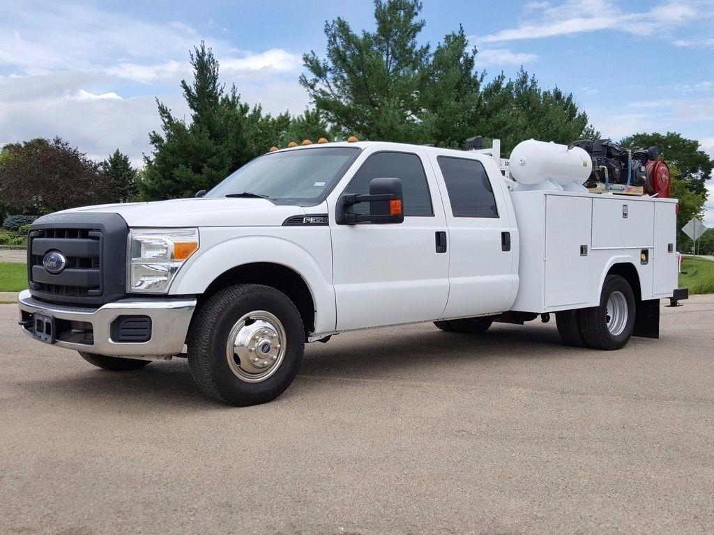2013 Ford F350 truck