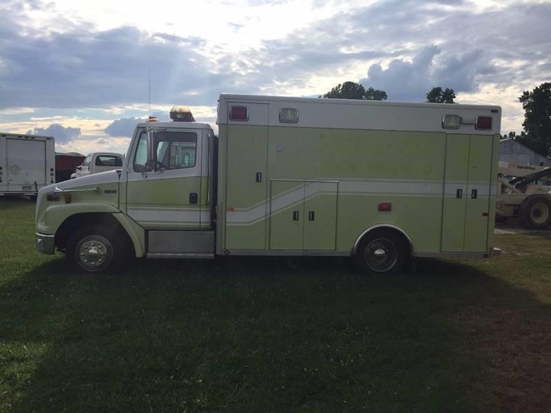 Emergency Response 1999 Freightliner FL50 Truck