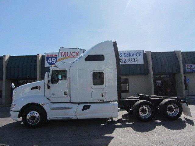 luxury sleeper 2013 Kenworth T 660 truck