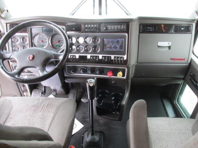 overhauled 2014 Kenworth T660 truck