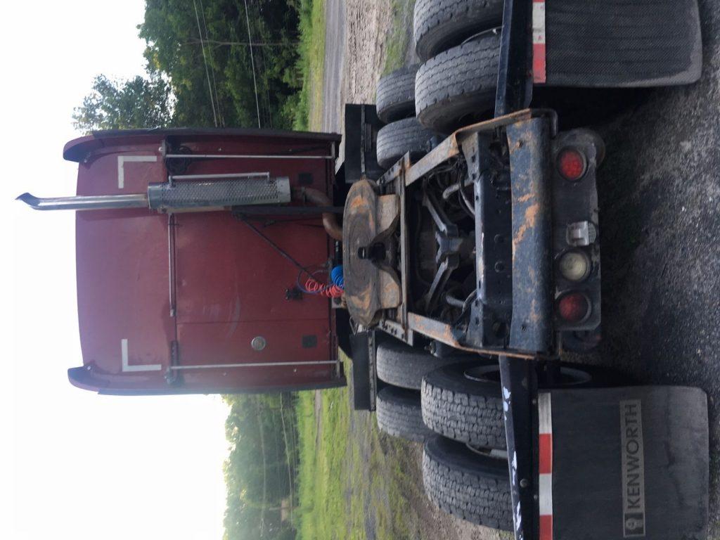 1999 Kenworth T2000 Truck