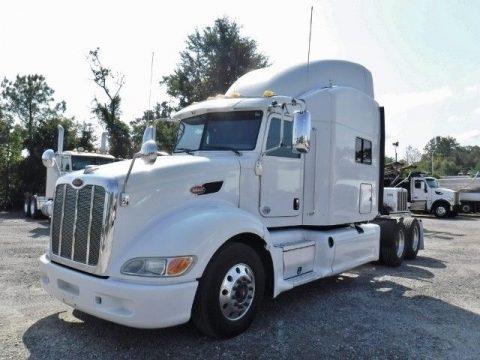 lots of accessories 2012 Peterbilt 386 truck for sale